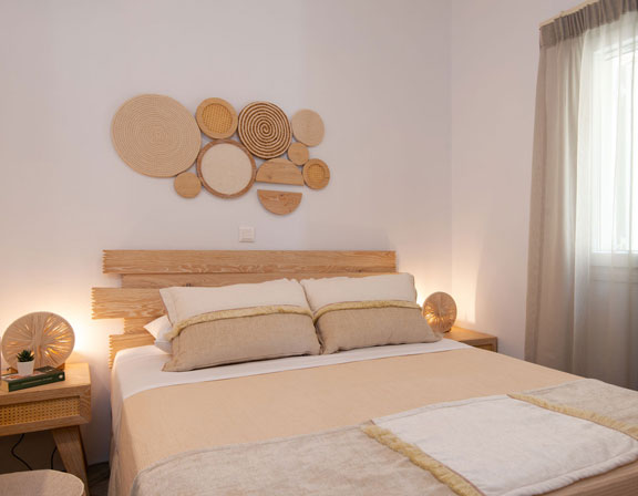 Chambre principale avec lit double