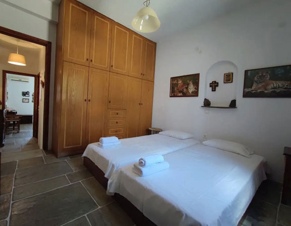 Chambre avec lits simples